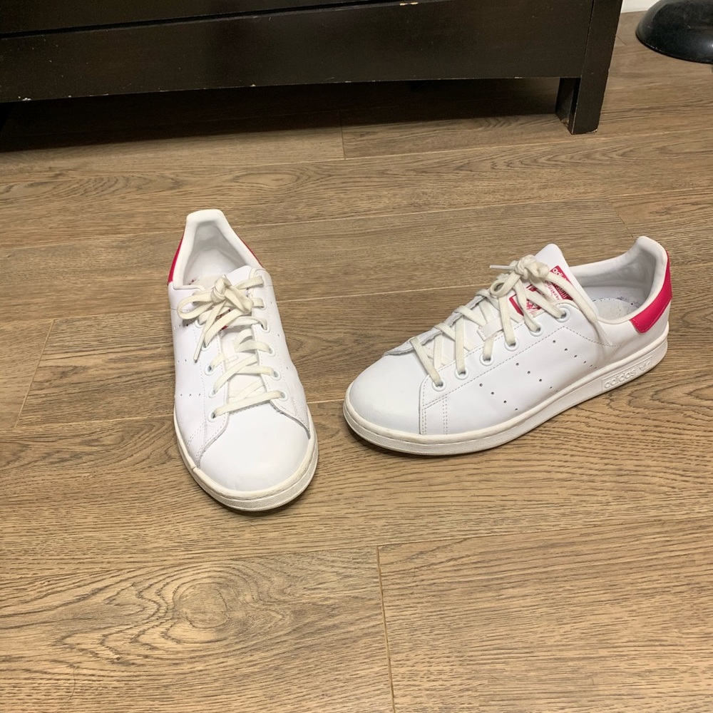 stan smiths